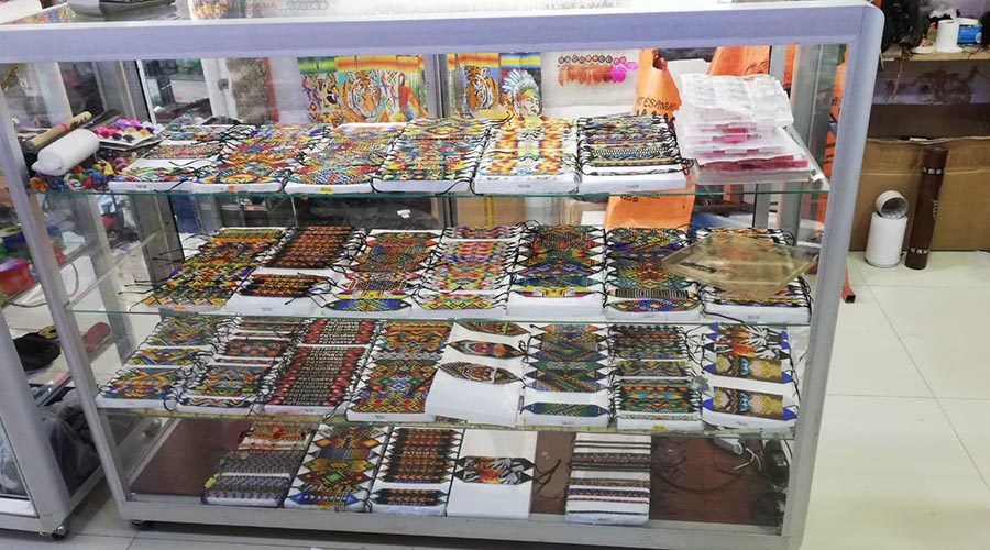 ARTESANIAS LUMAR